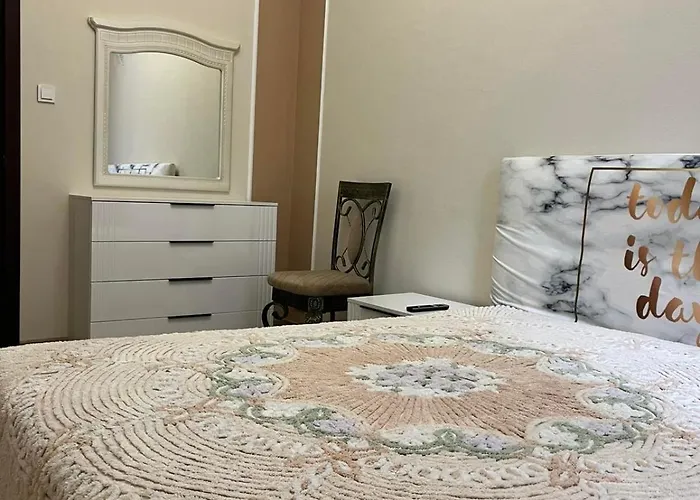 Monro-style In The Historical Center Apartment