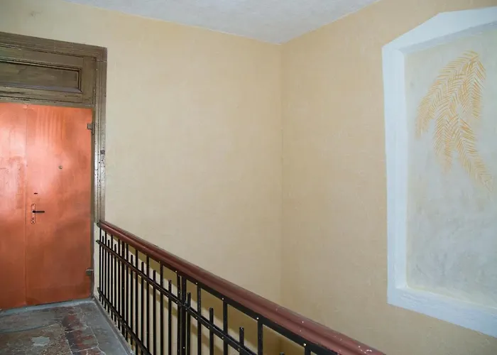 Monro-style In The Historical Center