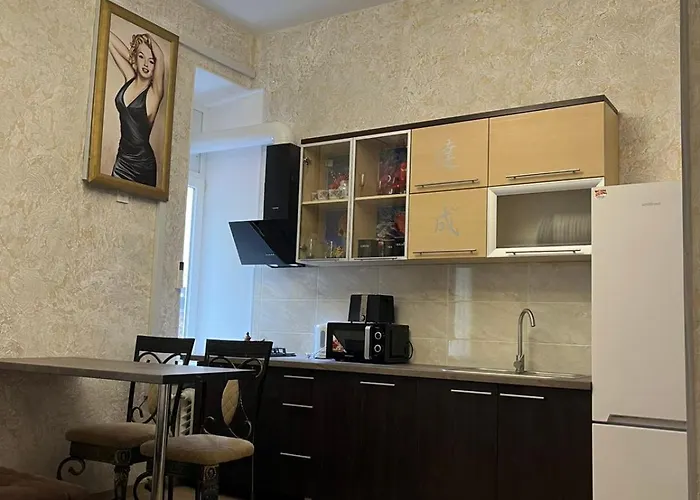 Apartment Monro-style In The Historical Center Odesa